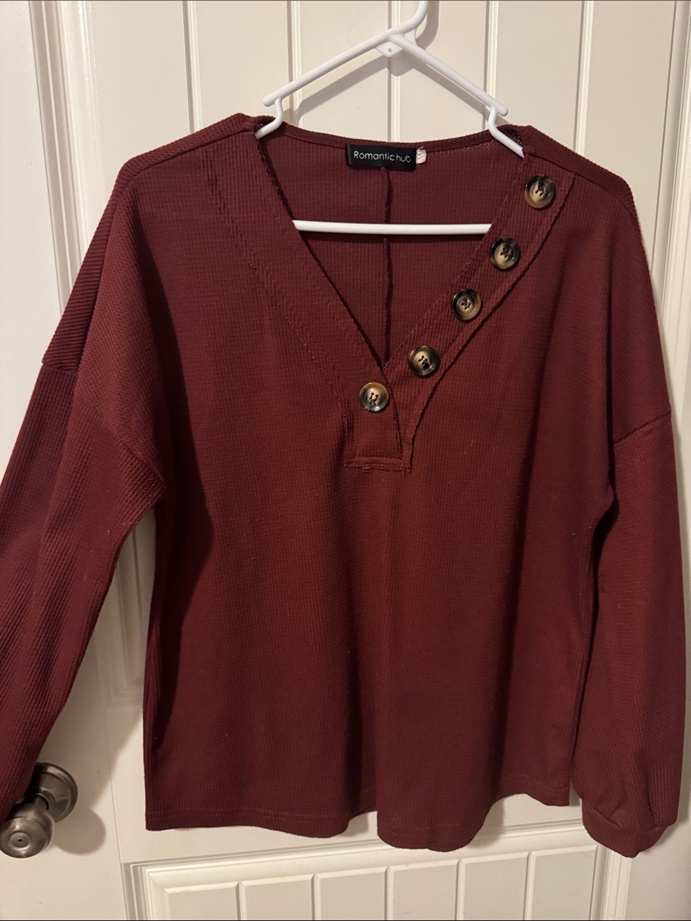 Romantic Hut Women's V-Neck Button-Accent Sweater in Burgundy